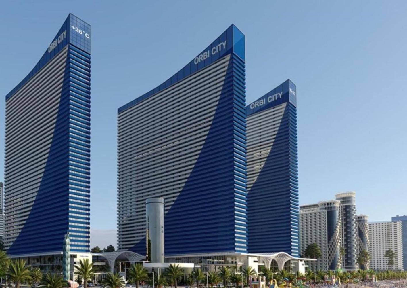 Orbi Twin Towers Aparthotel With Sea View 바투미 외부 사진